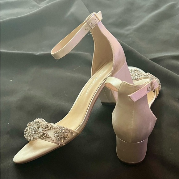 Betsy Johnson Bridal Chunky Low Heels w/ Rhinestones - Picture 3 of 9